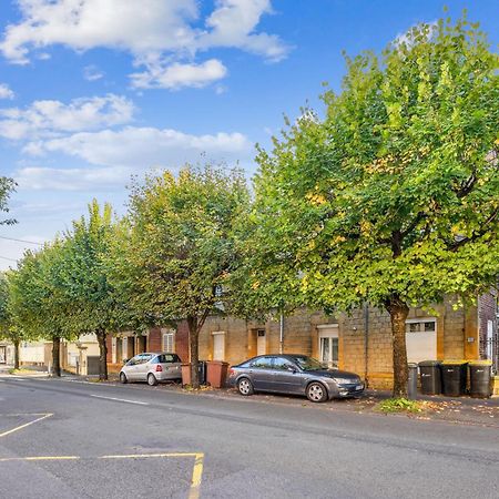 Budget Appart Avec Parking Au Centre-Ville Charleville-Mezieres Exterior photo